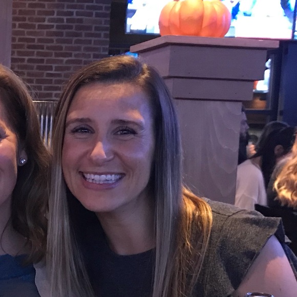 Meet your Posher, Megan - Picture 1 of 1